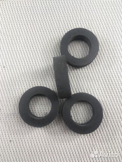 Передняя опора Бензобака Ява