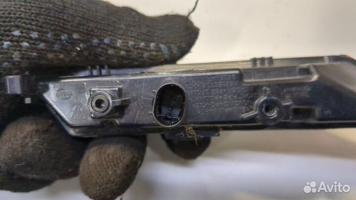 Повторитель поворотов Porsche Taycan 2019 –, 2020