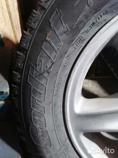 Winter Tact Snow + Ice 215/75 R16