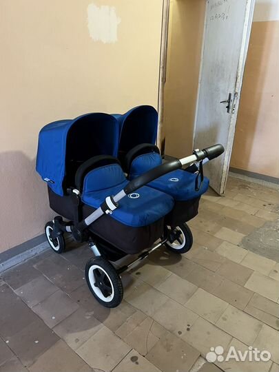 Коляска для двойни Bugaboo donkey tween 3 в 1