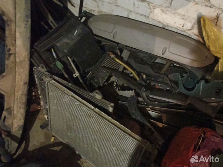 Запчасти Ленд Ровер Фрилендер