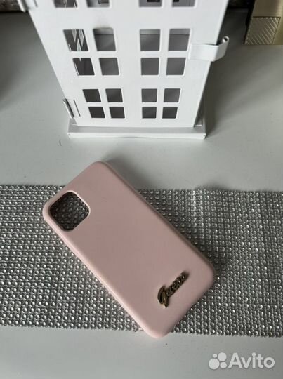 Чехол на iPhone 11 pro Guess