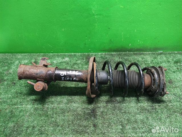 Стойка амортизатора передняя левая Honda Civic 5D