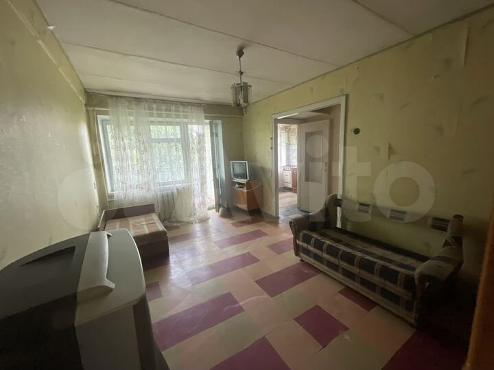 1-к. квартира, 32 м², 4/4 эт.