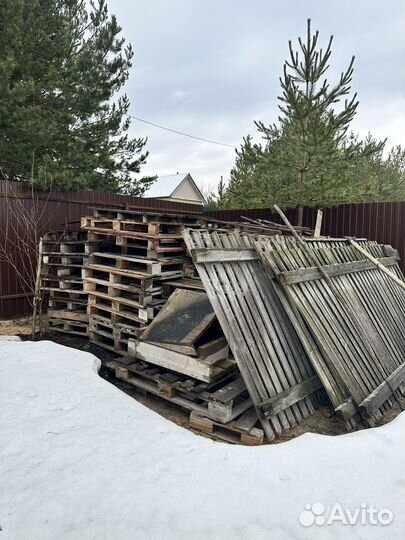 Доски, поддоны на дрова