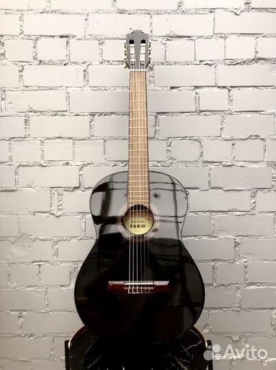 Гитара классическая новая