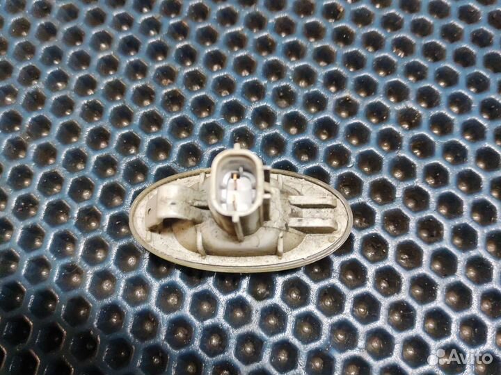 Повторитель поворотов mazda 3 BK