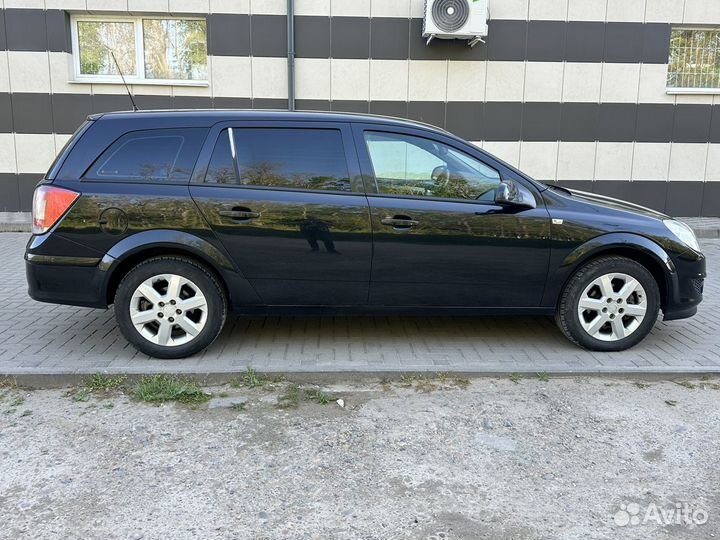 Opel Astra 1.3 МТ, 2012, 246 000 км