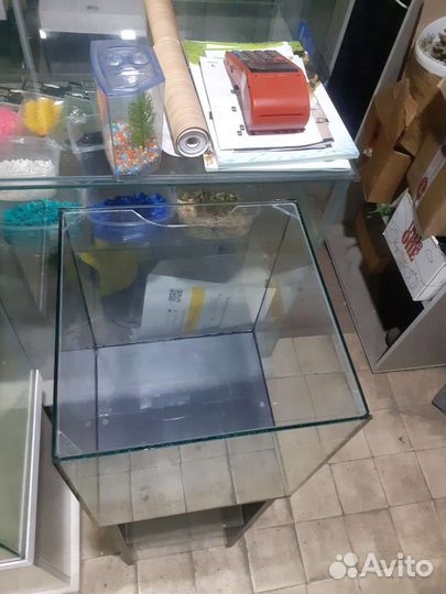 Аквариум с подставкой 30 литров