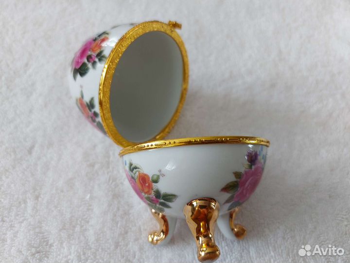 Шкатулка декоративная - Яйцо