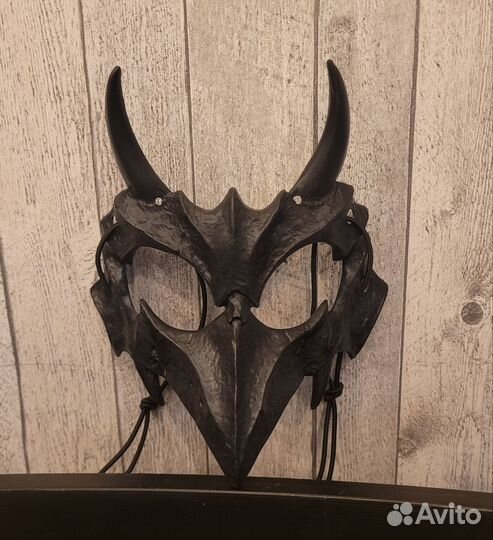 Маска на хэллоуин