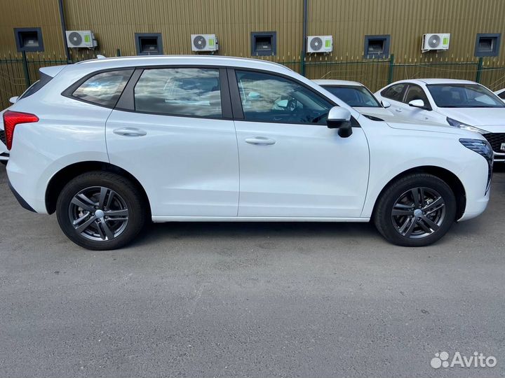 Аренда автомобиля Haval Jolion