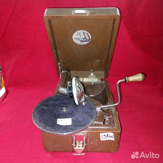 Патефон СССР