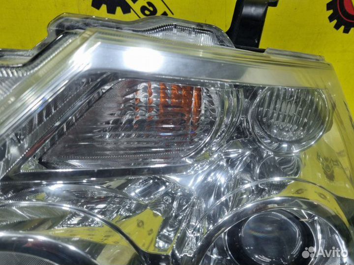Фара передняя левая Nissan Patrol Y62 Y62 5.6 2011