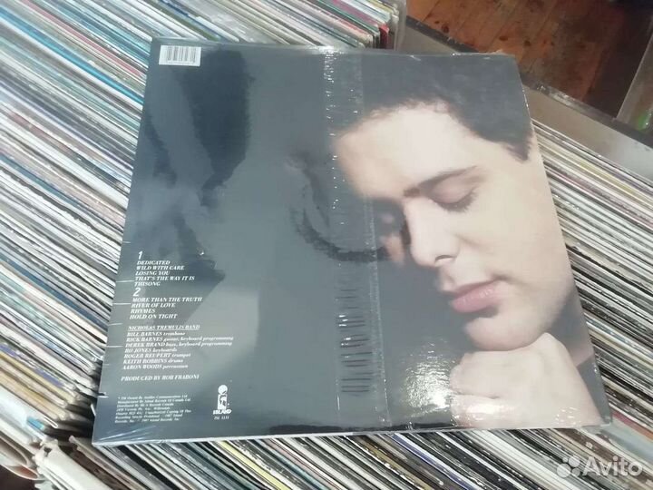 Nicholas Tremulis запечатанная