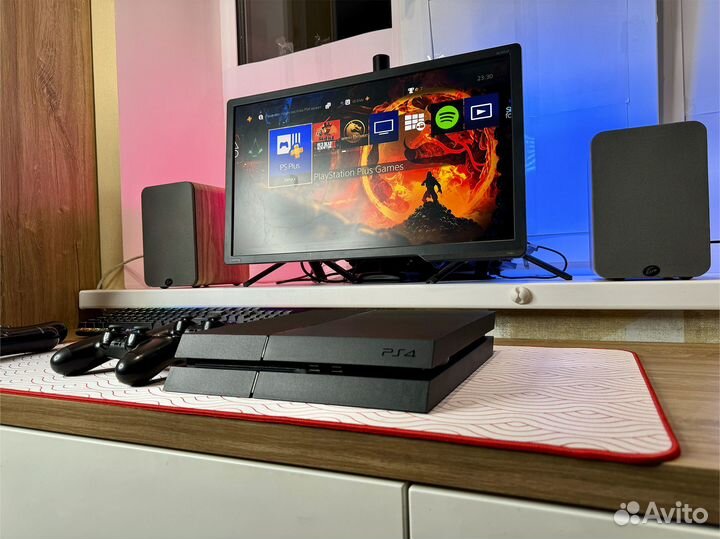 Sony PS4 + 174 игры