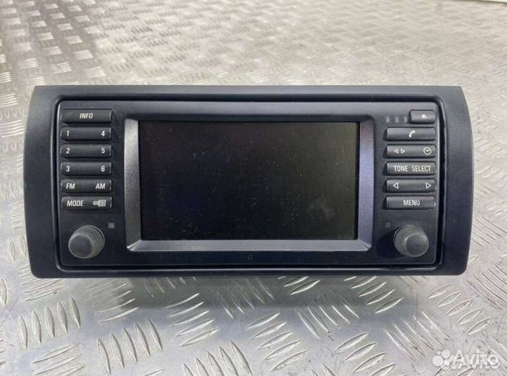 Магнитола на bmw x5 е53 штатский