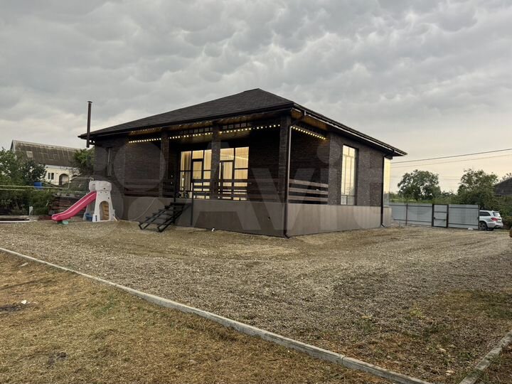 Дом 172 м² на участке 14 сот.