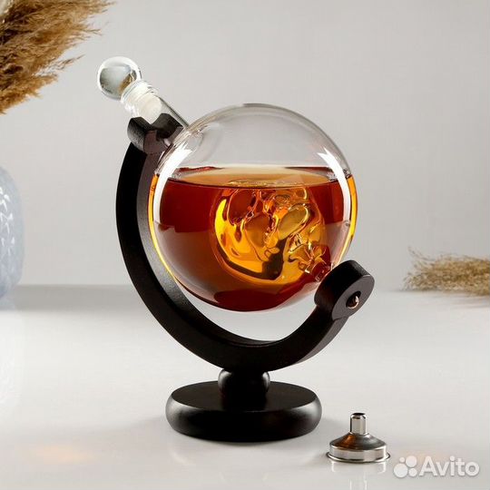 Штоф Череп, на подставке, 800 мл, 18 х 12,5 х 19 с