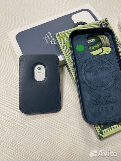 Кожаный чехол и холдер iPhone 12 синий