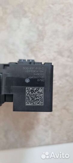 Колодка блока предохранителей VW