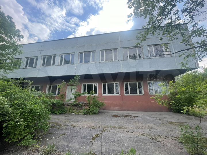 Свободного назначения, 4200 м²