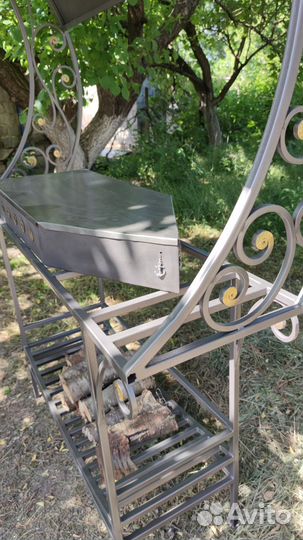 Мангал с крышей новый, ручная работа