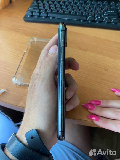 iPhone X, 256 ГБ