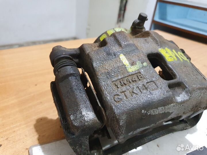 Суппорт передний левый шевроле эпика 2008 год