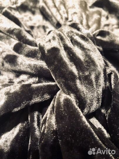 Бархатное платье Zara