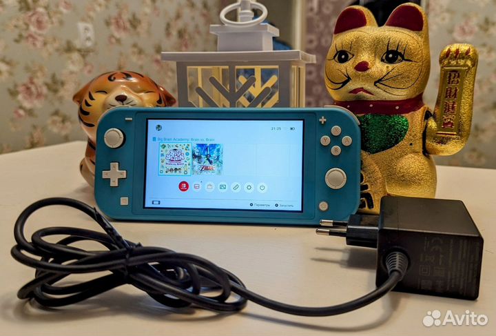 Nintendo switch lite с картой памяти