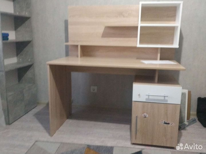 Детский стол