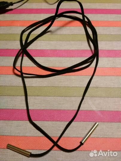 Украшения Чëкеры на шею новые