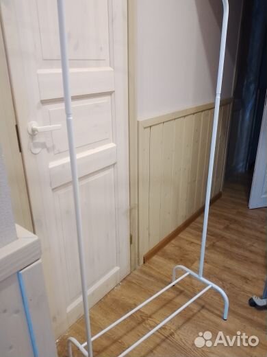 Вешалка напольная. Новая