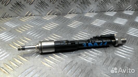 Форсунка бензиновая BMW 5 F10/F11 (2BA11B702)