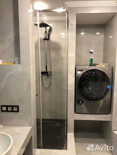 Душевые стеклянные перегородки на заказ