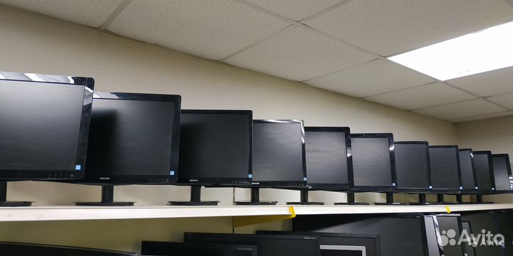 15шт Мониторы Sumsung 19