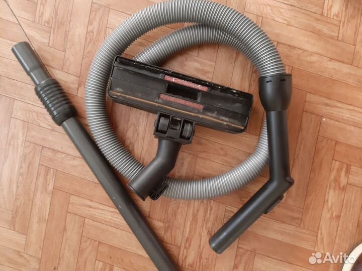 Пылесос samsung 1800w