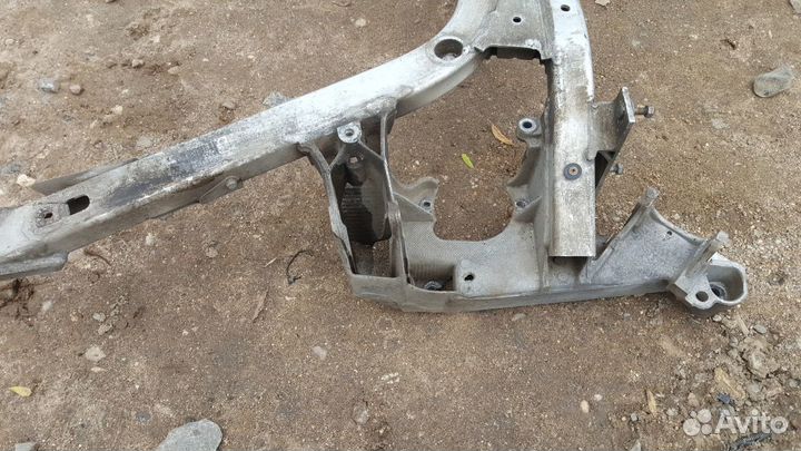 Передний подрамник bmw e65 e66 балка подмоторная