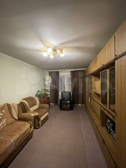 3-к. квартира, 72 м², 5/5 эт.