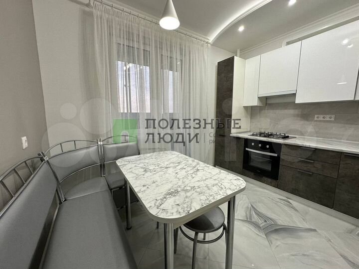 3-к. квартира, 81,8 м², 13/17 эт.