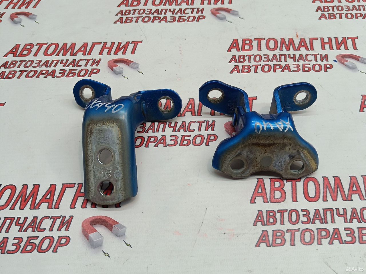 Петля двери передней правой Toyota Rav 4 XA40