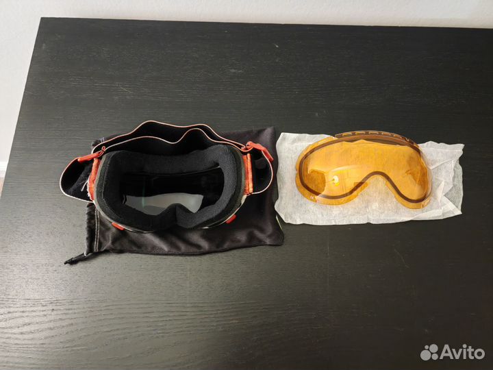 Горнолыжная маска Out of