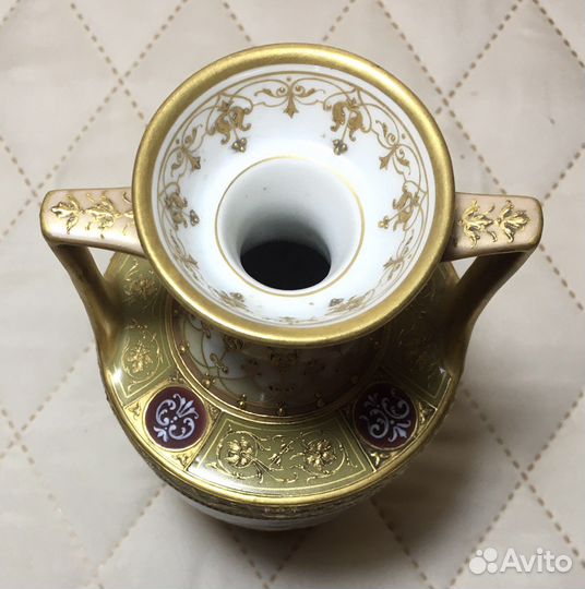 Ваза фарфоровая кпм