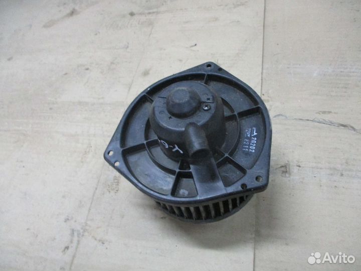 Моторчик печки Ниссан Патрол Y61