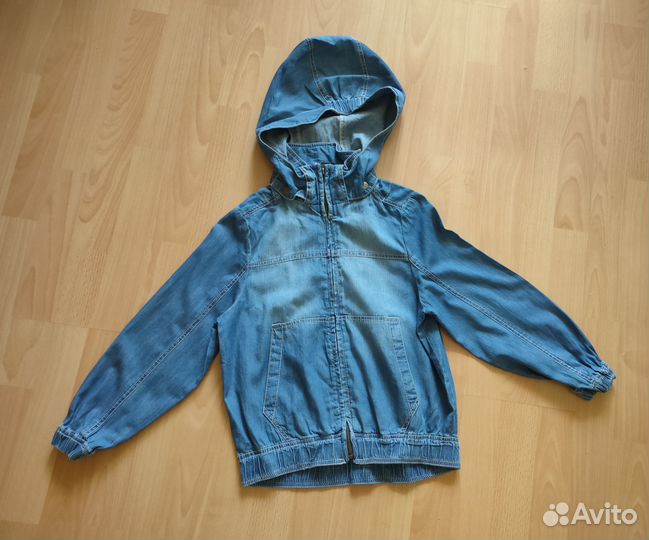 Одежда на девочку 122-128