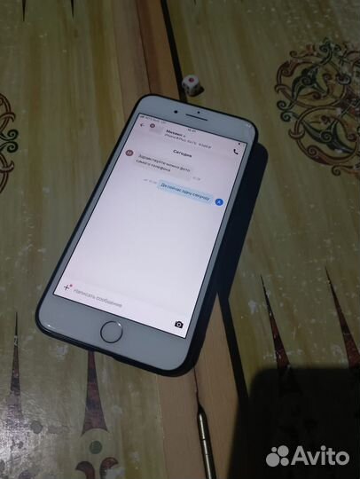 iPhone 8 Plus, 64 ГБ