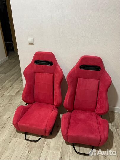 Сидения полуковши recaro sr red спорт