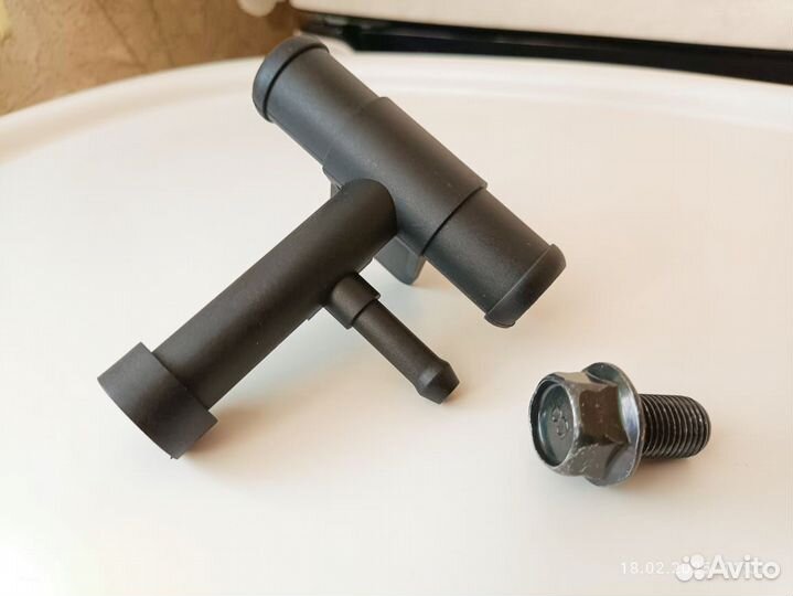 Тройник системы охлаждения