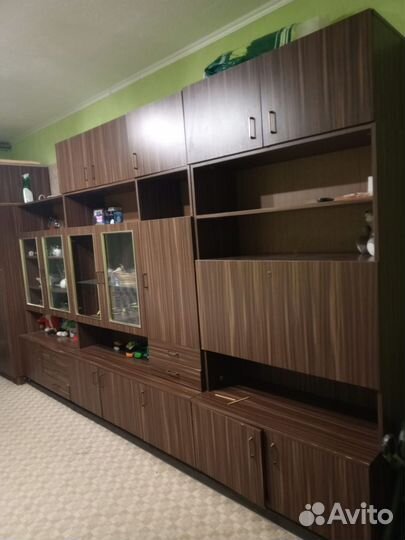 Стенка в гостиную со шкафом